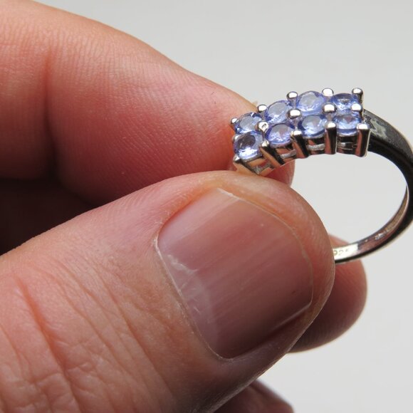 *925 Sterling Silver Genuine Tanzanite Ring - Picture 4 of 5